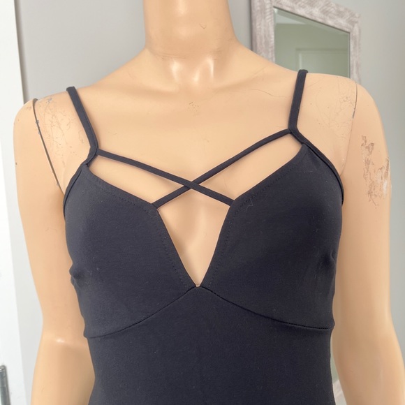 Eclipse Black Dress - Picture 2 of 4